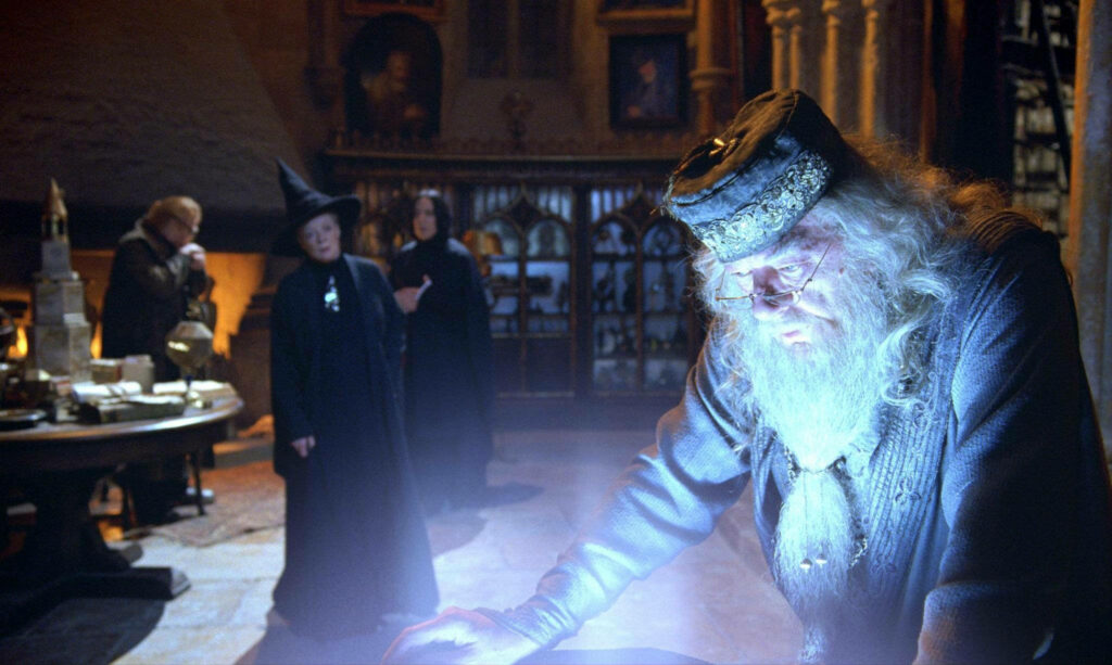 Magical Moments: Michael Gambon as Professor Albus Dumbledore in Harry Potter Wallpaper