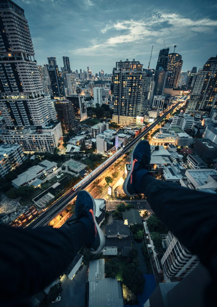 Thrilling Aerial Cityscape Wallpaper: Vibrant Urban Adventure