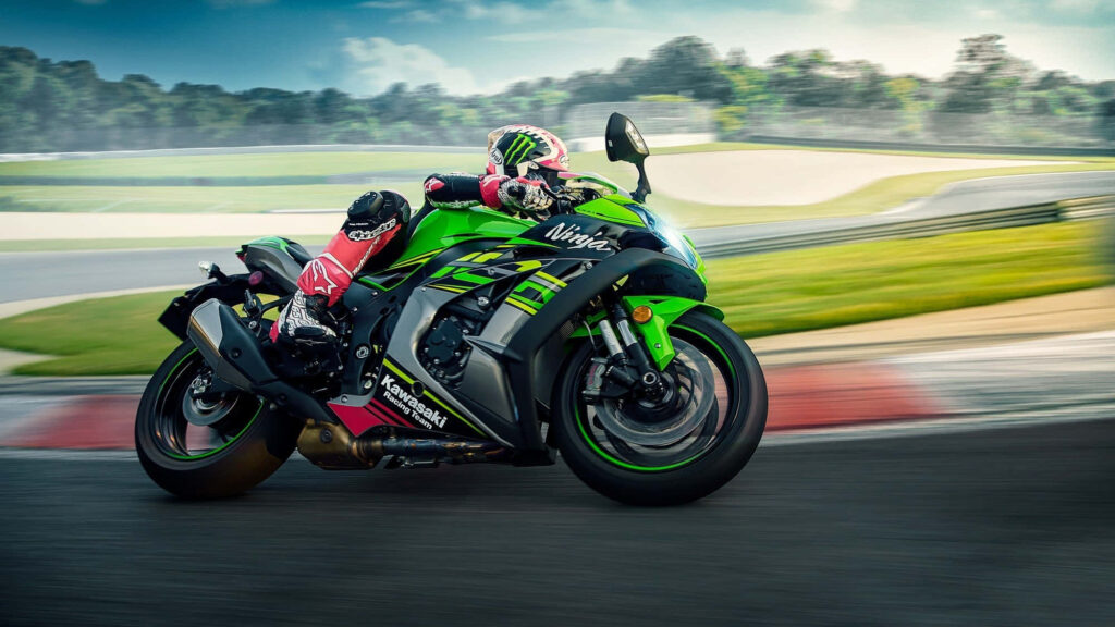 Thrilling Kawasaki Ninja Wallpaper: Speed on the Racetrack