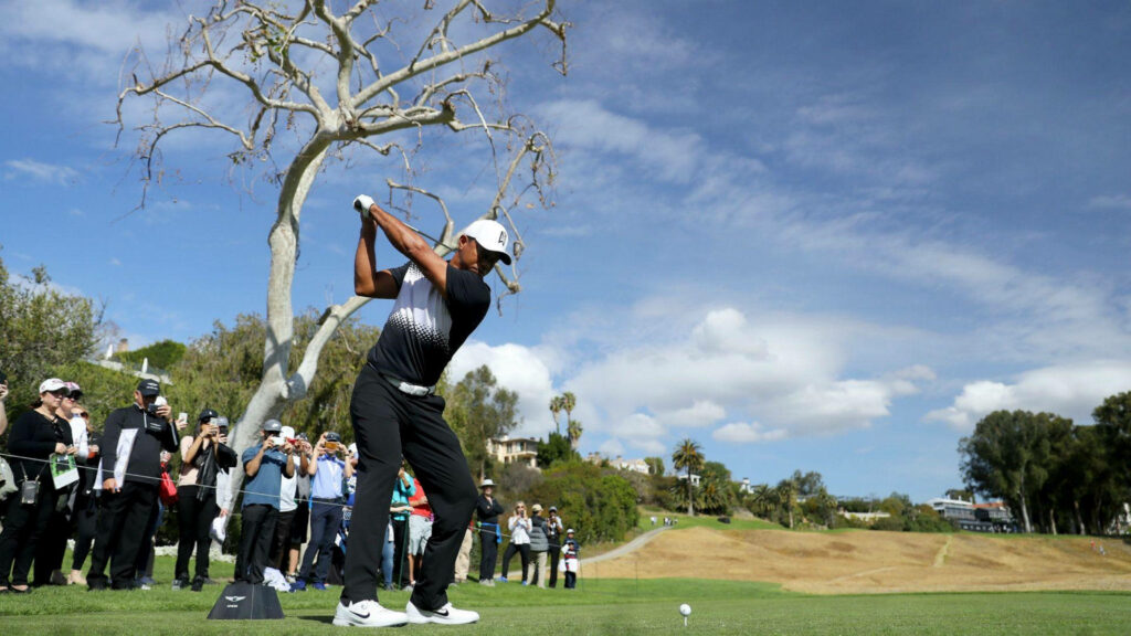 Tiger Woods powerful golf swing 2018 Genesis Open scenic course and spectators wallpaper background