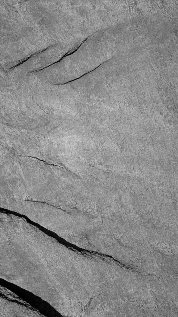 Stunning Ios 6 Wallpaper: The Beauty of an Asymmetrical Gray Stone Texture