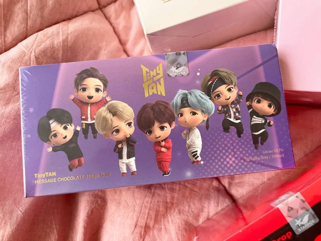 Official TinyTAN Message Chocolate with chibi BTS characters Magic Door theme purple box Wallpaper