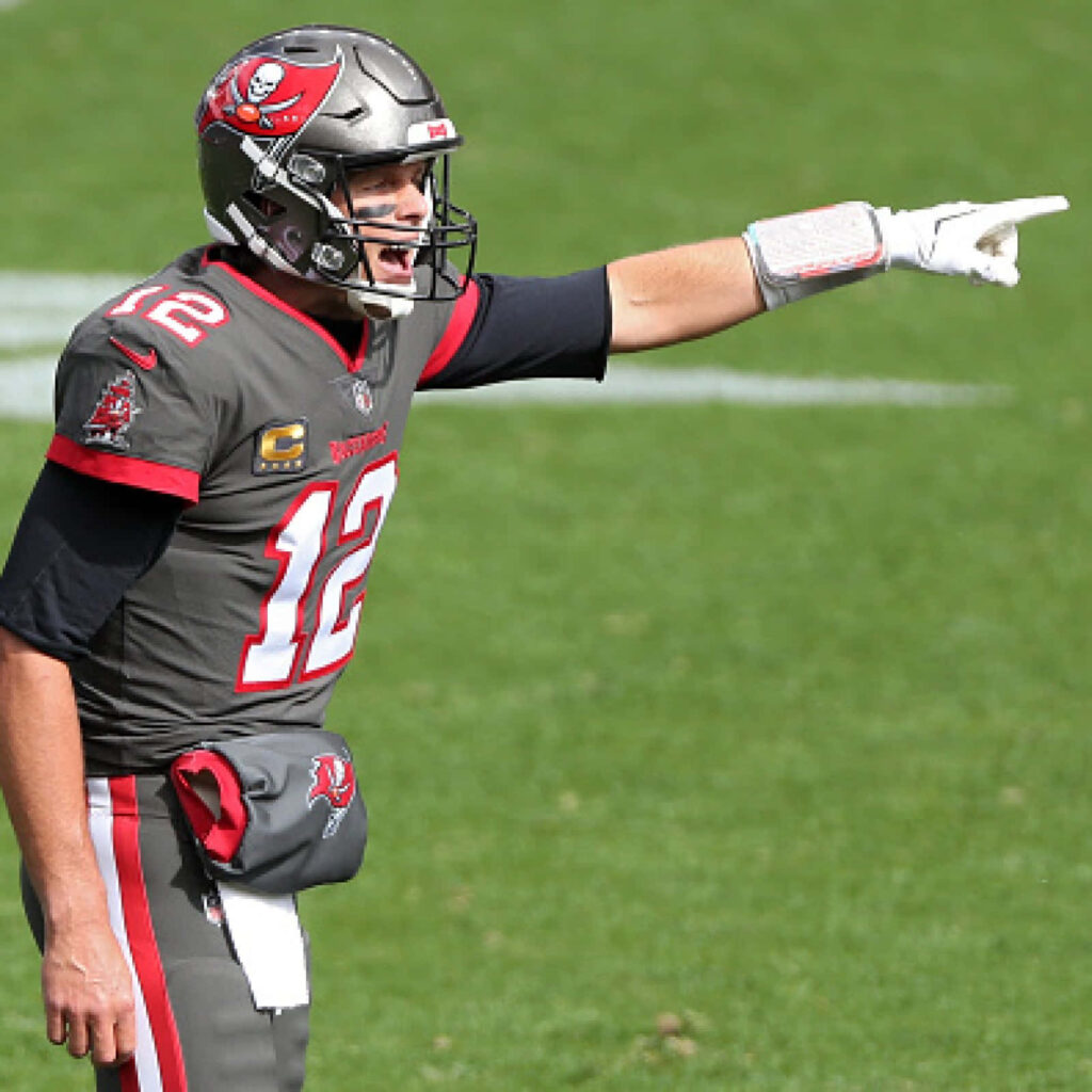 Tom Brady Buccaneers Wallpaper: Intense Leadership in Action