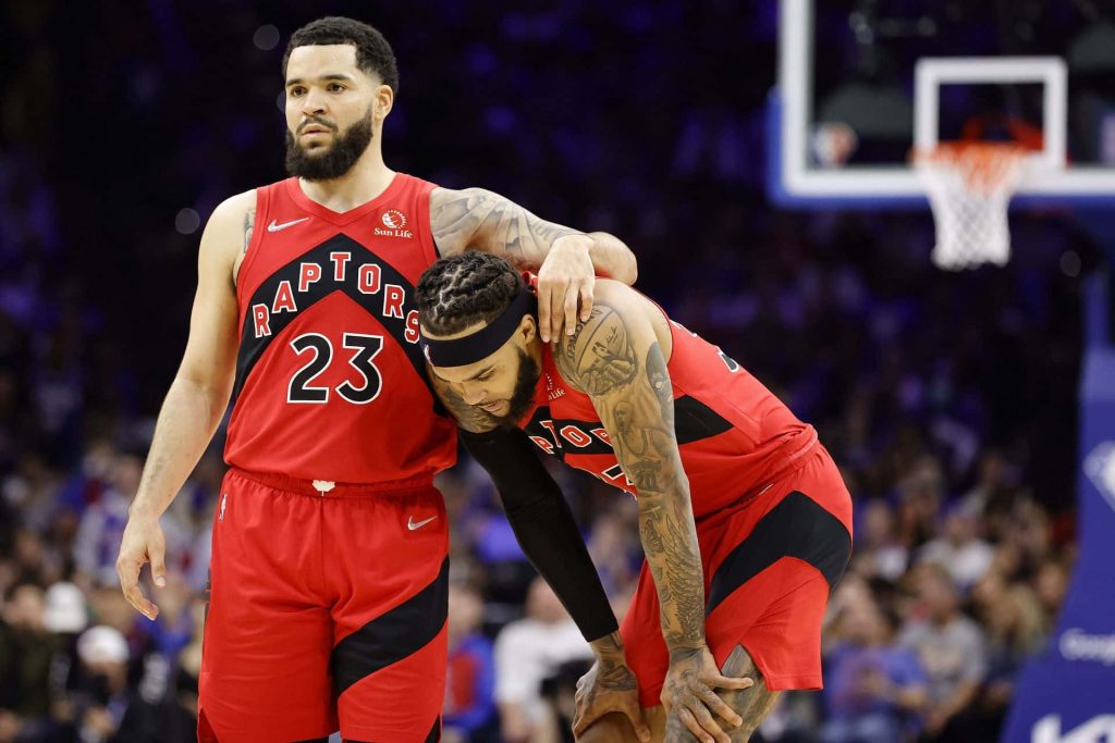 Toronto Raptors Fred VanVleet supports Gary Trent Jr emotional NBA basketball moment wallpaper