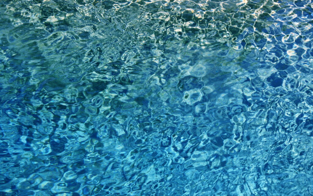 Wavy Blue Water: Macro Close-Up of Mesmerizing 4K Texture Wallpaper