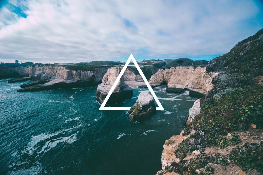 Serene Islet: Tranquil 4k Nature Wallpaper for Your Laptop