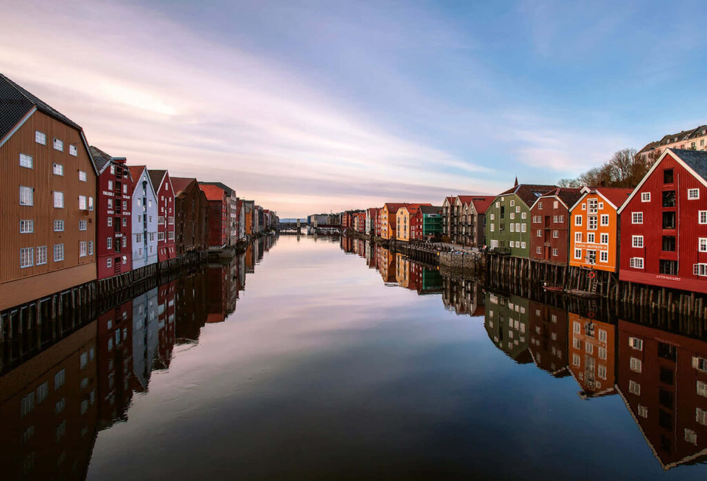 Serene Norwegian Neighborhood: Colorful Houses Wallpaper Background