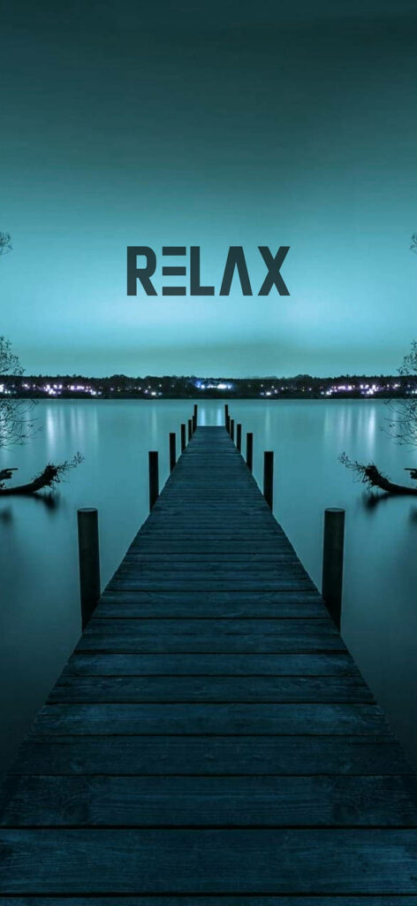 Serene Shoreline: A Tranquil Mobile Wallpaper Encouraging Peace and Relaxation
