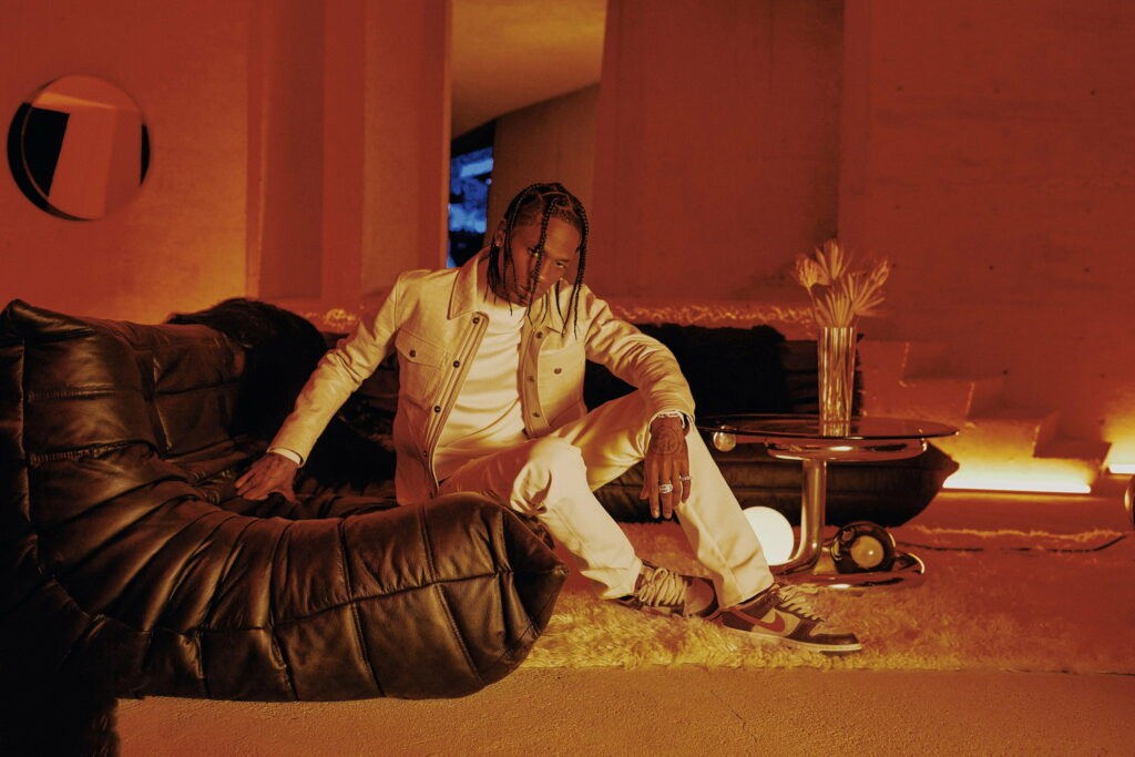 Travis Scott: Vibes in High-Quality Definition Wallpaper
