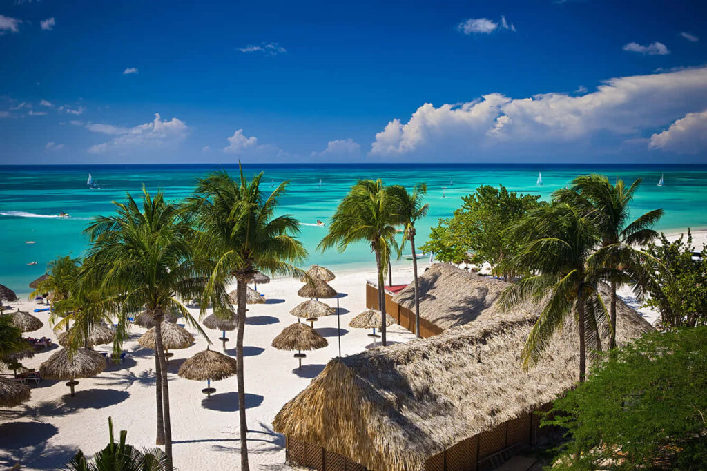 Tropical Beach Paradise Wallpaper: White Sand & Turquoise Waters
