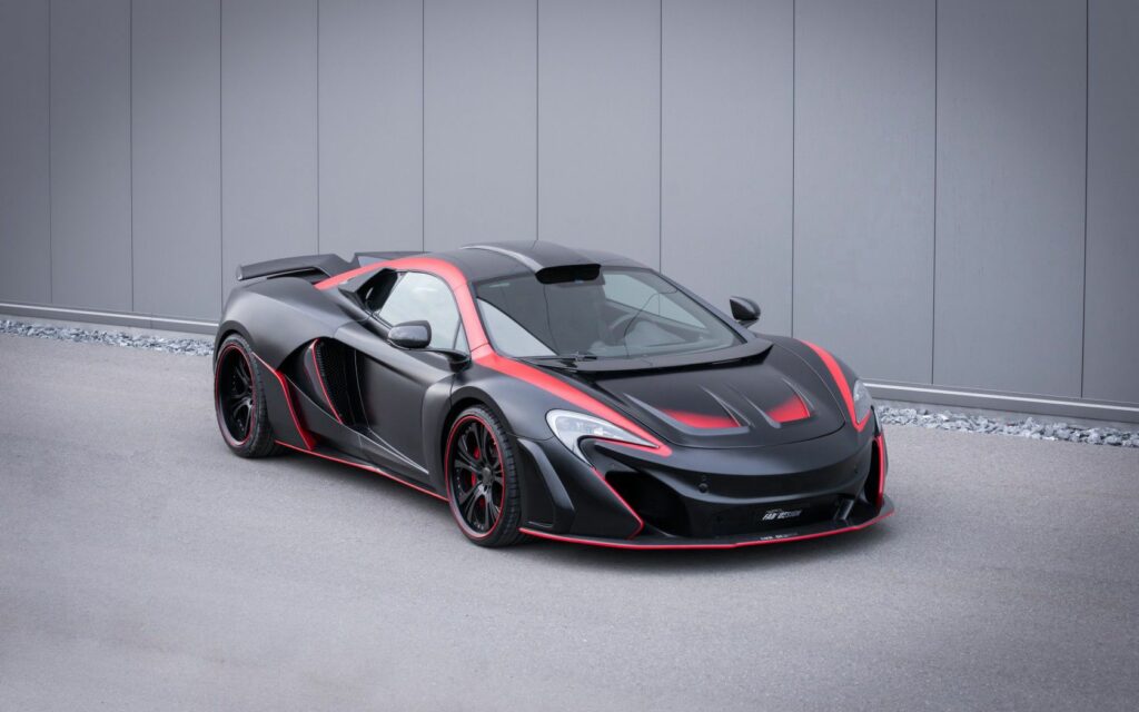 Tuned McLaren 650S: Sleek Side View Wallpaper with Minimalist Background