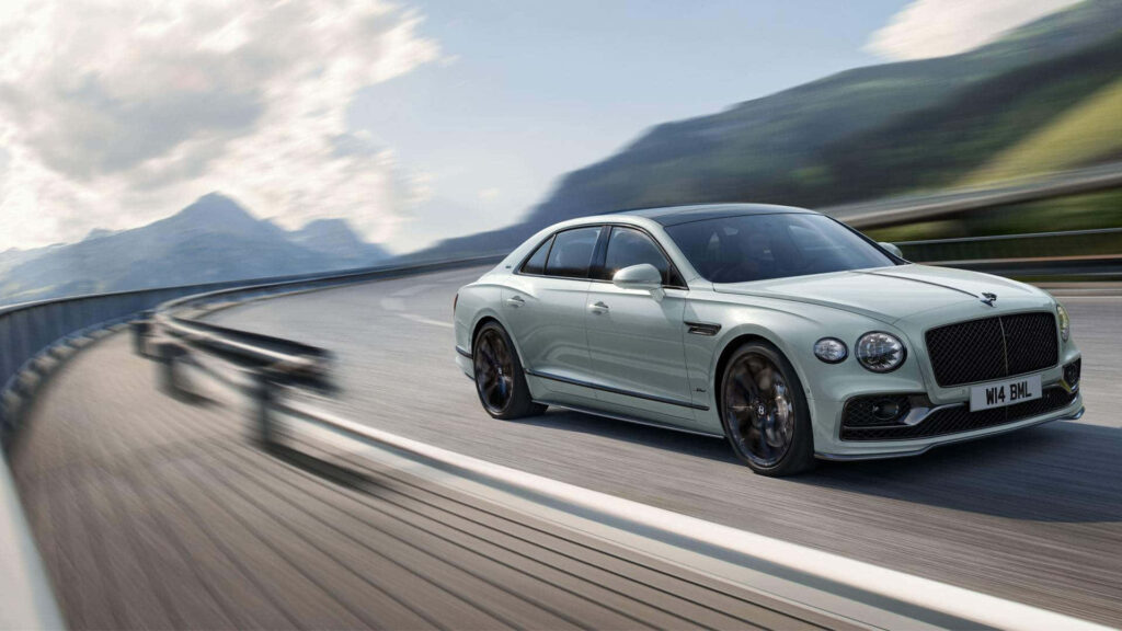 Power of the Bentley Mulsanne on a Scenic Open Road Wallpaper
