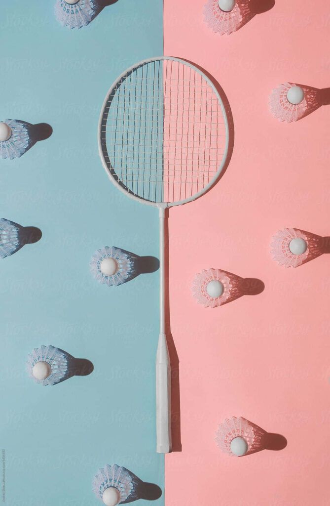Dual Tone Badminton-Shuttlecock Pastel Color Background Wallpaper