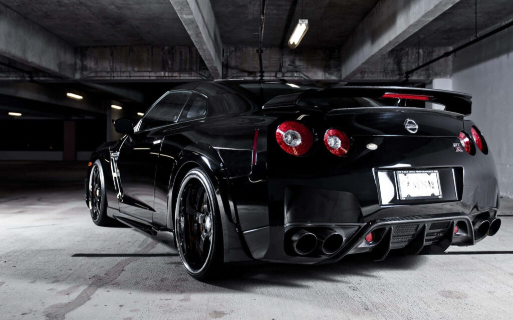 Unleash Thrills and Power with the High-Performance GTR Wallpaper for the Ultimate Gaming Experience!