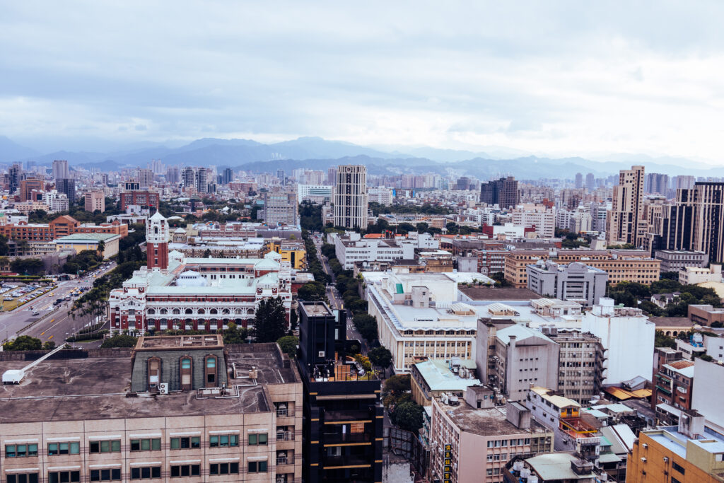 Urban Cityscape Wallpaper: Modern & Historic Architecture Blend