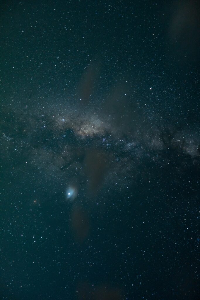 Stunning Milky Way Wallpaper: Captivating Cosmic Universe Background
