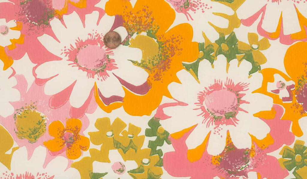 1960s Vintage Flower Wallpaper: Retro Pink, Orange & Green Design