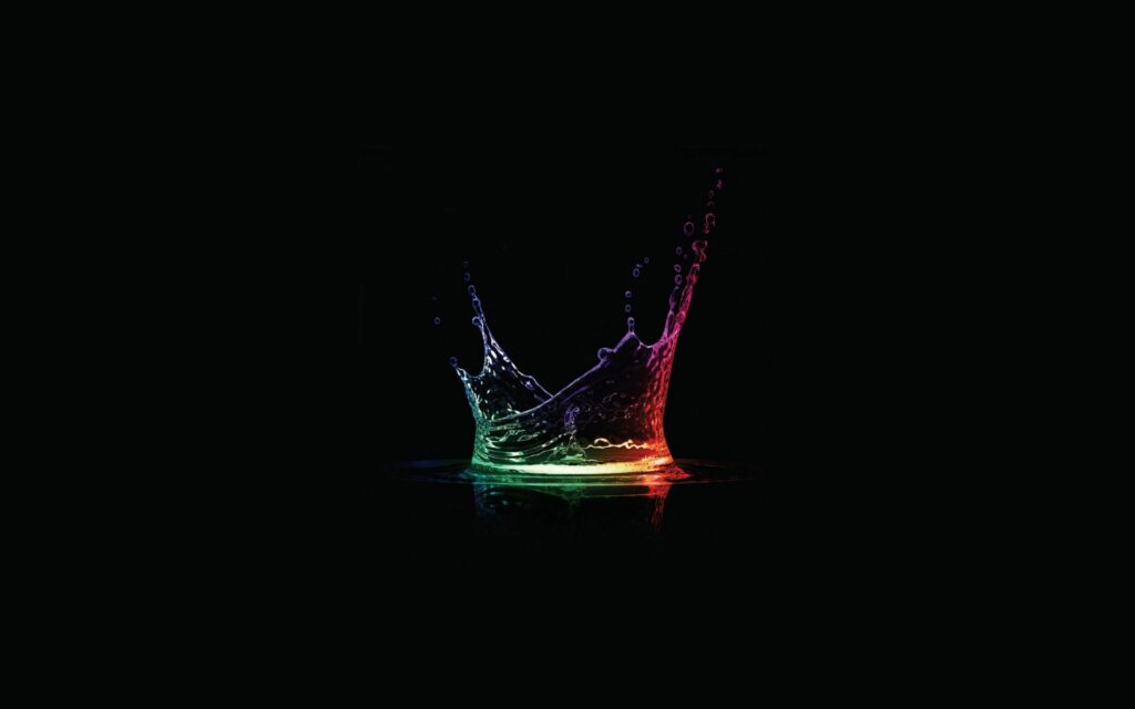 Vibrant Liquid Splash Wallpaper – Colorful Light & Shadow Background