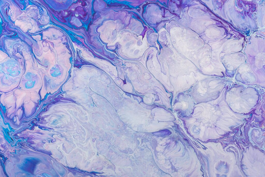 Vibrant Abstract Wallpaper: Swirling Lilac & Purple Liquid Patterns