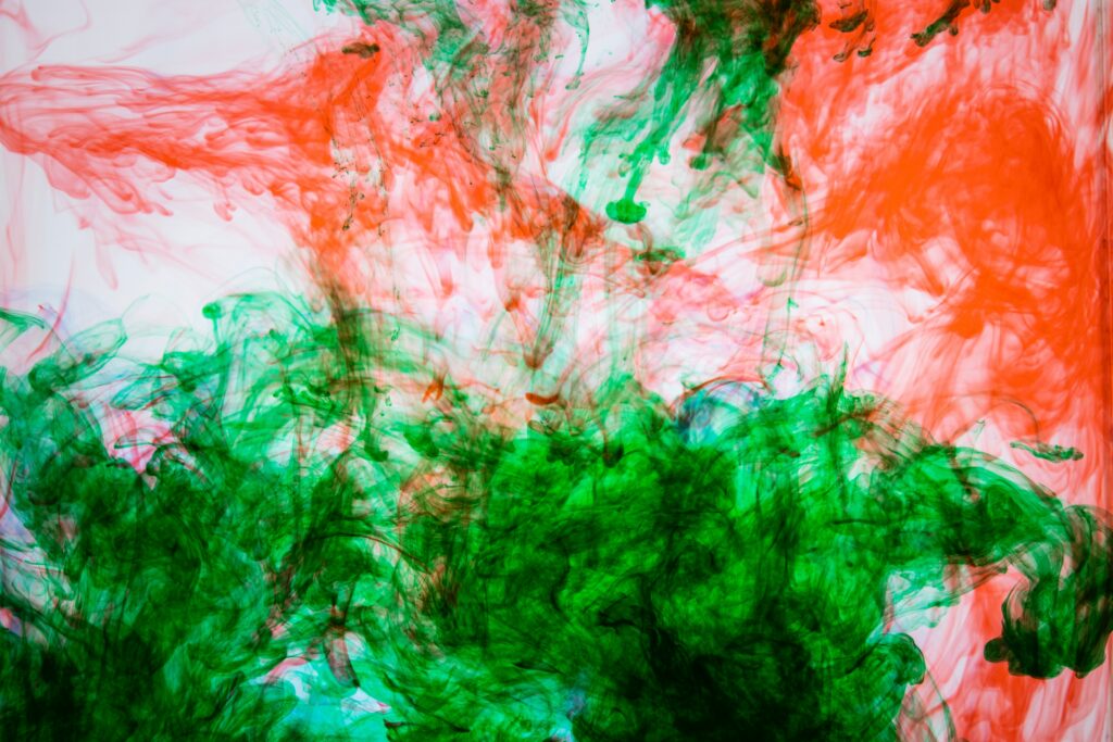 Mesmerizing Red and Green Abstract Wallpaper - Fluid Design Background