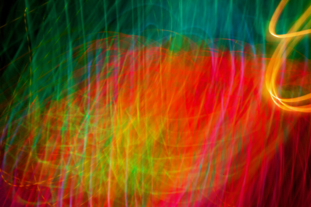Vibrant Abstract Wallpaper with Energetic Freezelight Lines