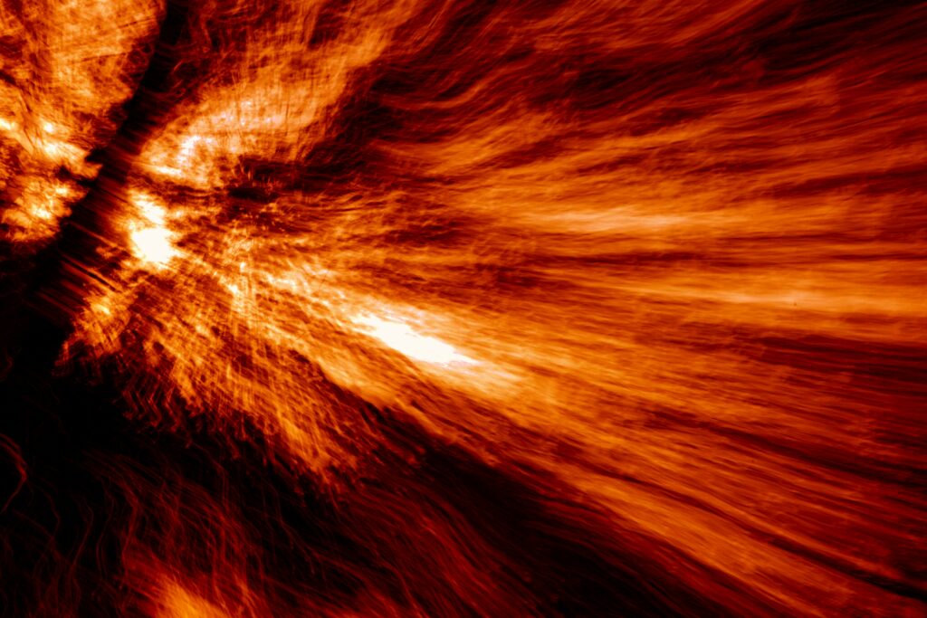 Vibrant Red and Orange Abstract Wallpaper: Fiery Ethereal Background