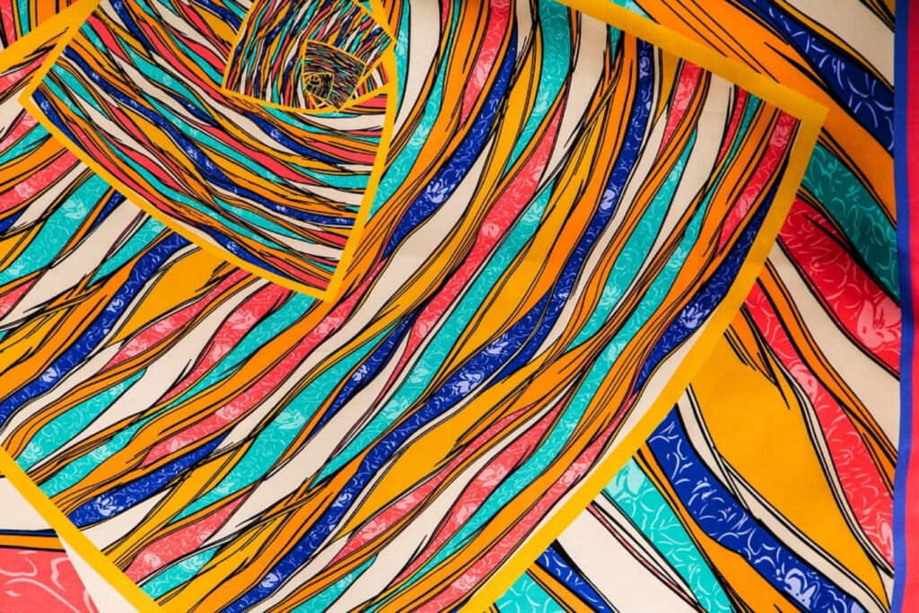 Vibrant Abstract Wallpaper: Multicolored Fabric Textures & Wavy Patterns