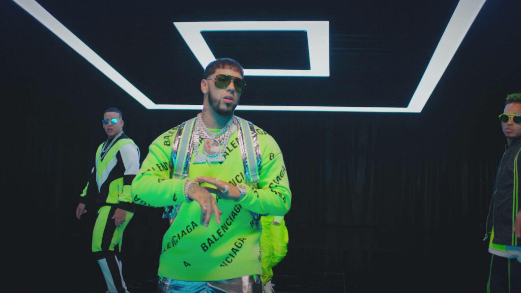 Vibrant Wallpaper of Anuel AA from China Music Video | Neon Style