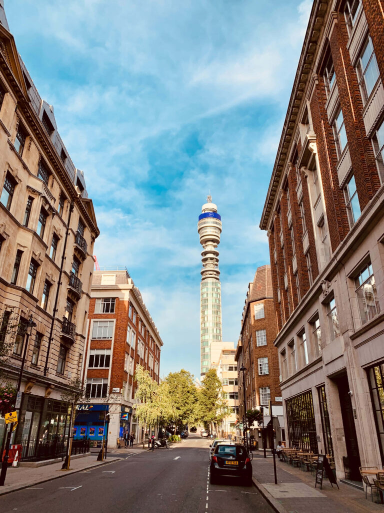 Vibrant BT Tower Wallpaper: Urban Architecture Under Blue Sky
