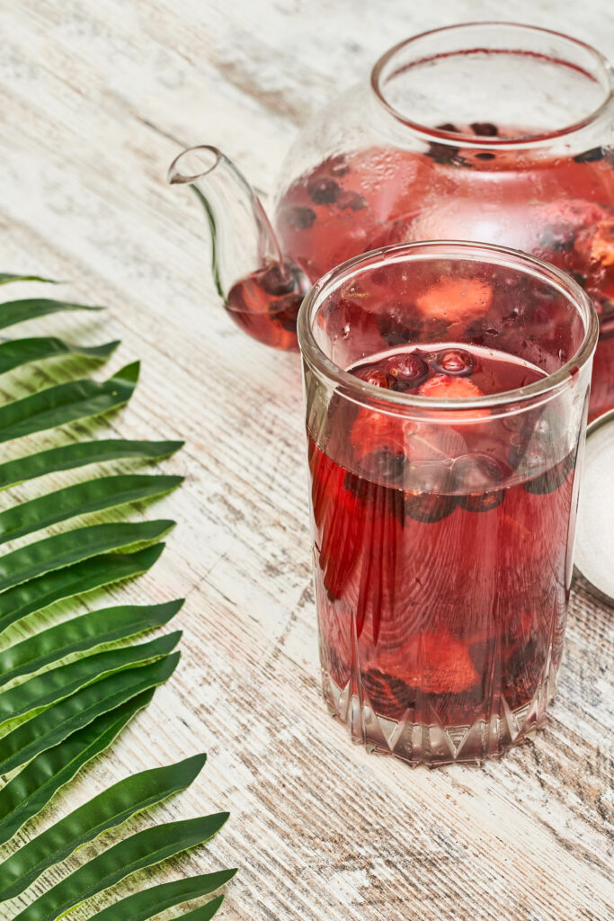 Vibrant Berry Compote Drink: Refreshing Wallpaper with Nature Vibes