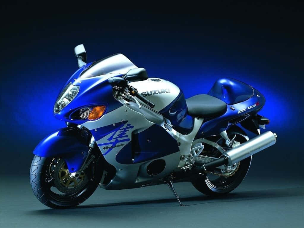 Sleek Blue Suzuki GSX-R1000 Wallpaper: Power & Dynamic Design