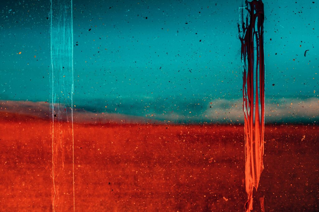 Vibrant Abstract Wallpaper: Blue & Red Contrast on Textured Surface