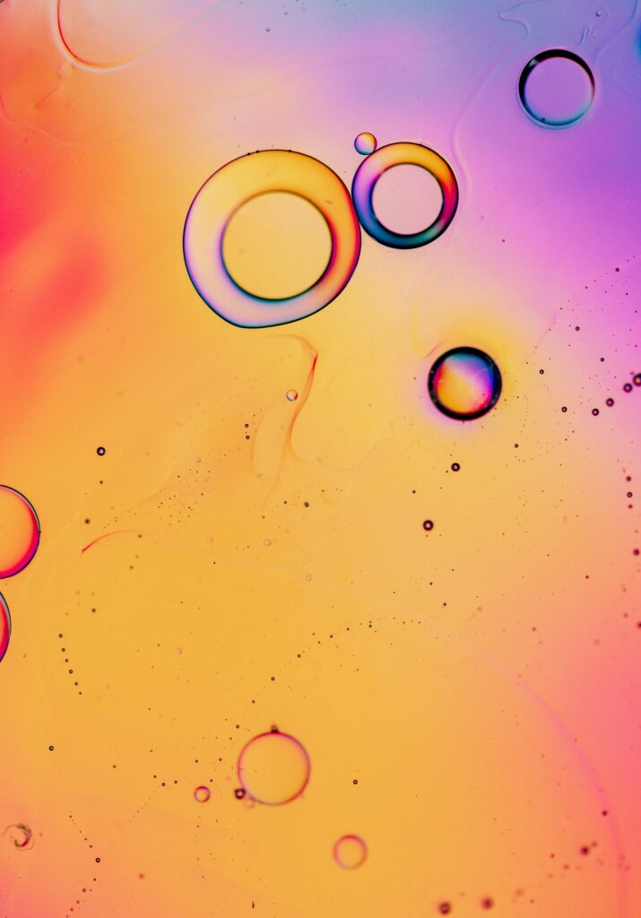 Colorful Bubble Wallpaper in Gradient Background – Vibrant Design