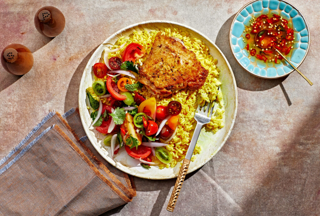 Vibrant Chicken and Rice Wallpaper with Fresh Salad & Dipping Sauce