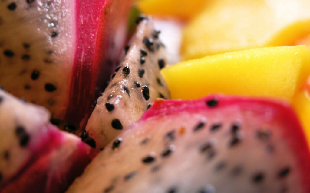 Vibrant Dragonfruit & Mango Close-Up: Fresh Food Photography Wallpaper
