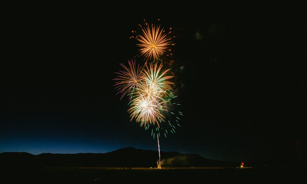Vibrant Fireworks Wallpaper Background for a Stunning Night Sky