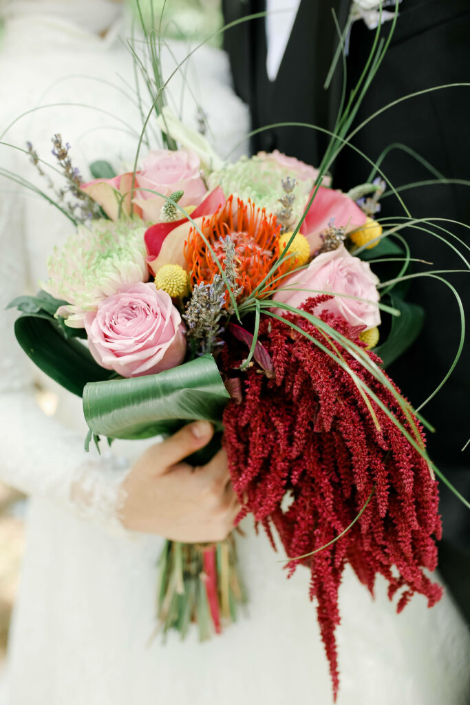 Vibrant Eclectic Bouquet Wallpaper for a Fresh iPhone Background