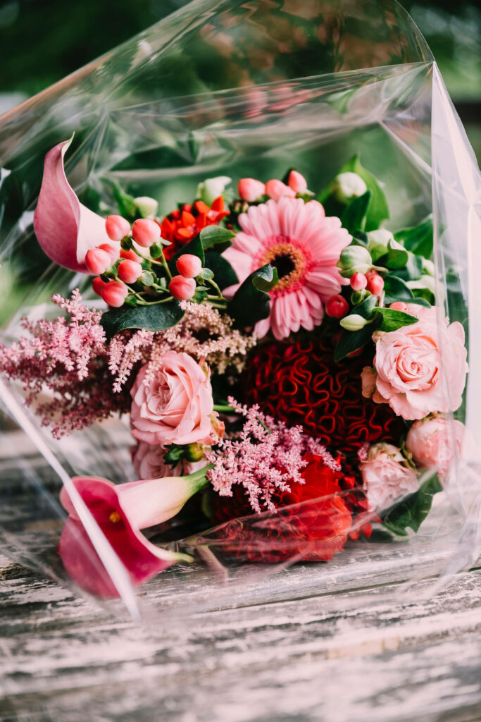 Vibrant Flower Bouquet Wallpaper: Pink Anthuriums, Daisies & Roses
