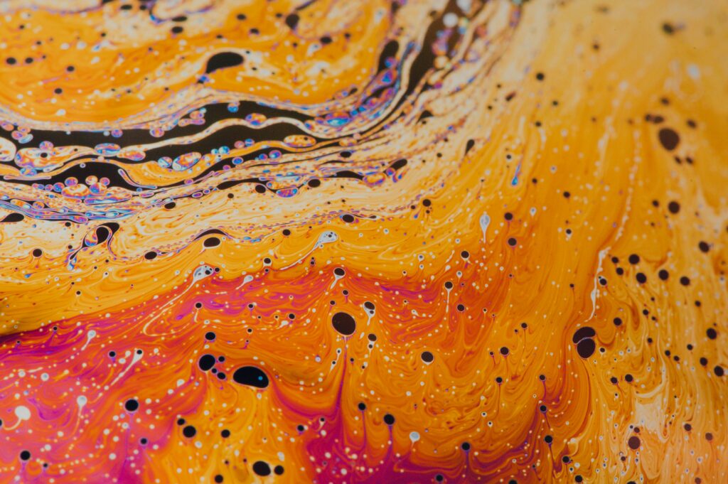 Vibrant Fluid Art Wallpaper: Colorful Swirls & Dynamic Patterns
