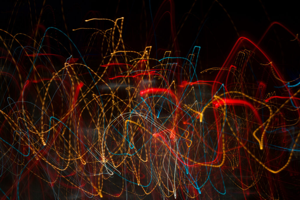 Colorful Freezelight Art Wallpaper: Vibrant Abstract Design