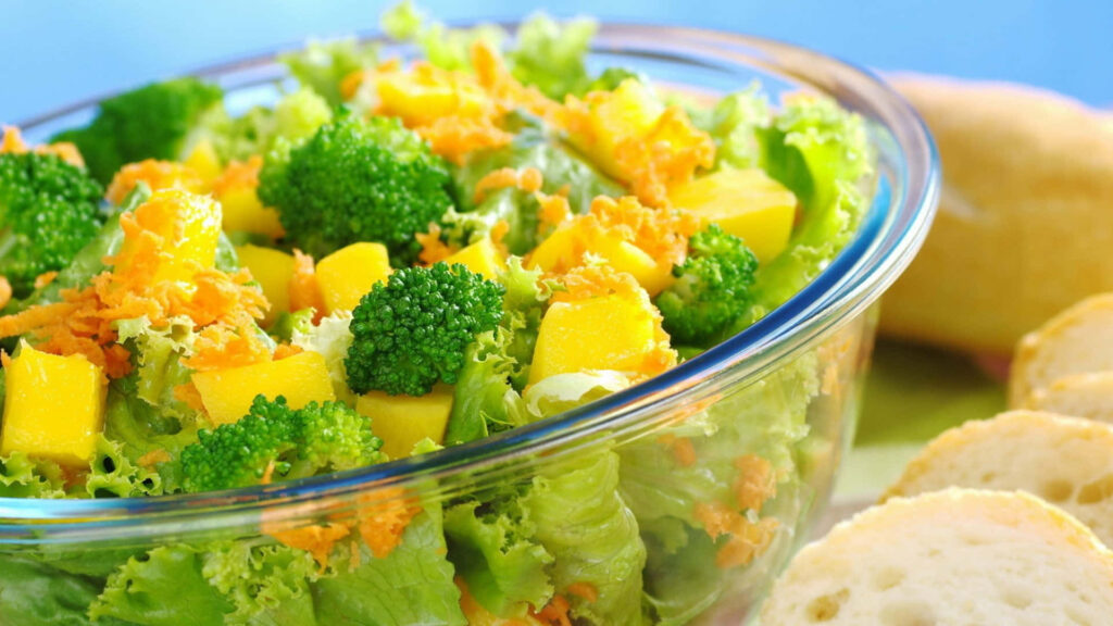 Vibrant Fresh Salad Wallpaper: Colorful Healthy Meal in a Bowl