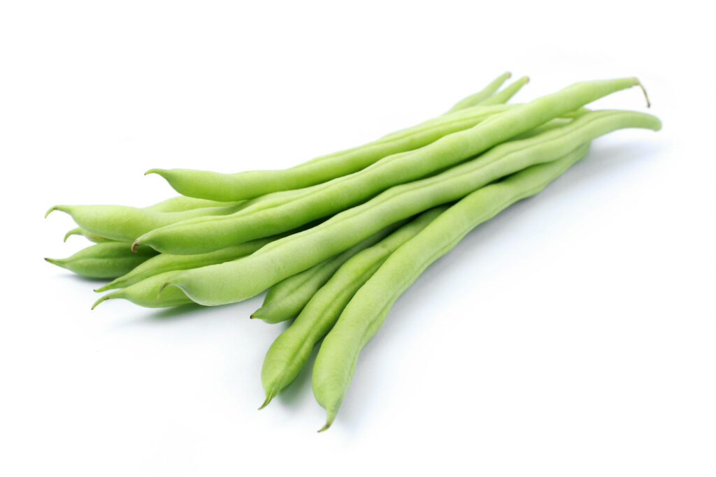 Fresh Green Beans Wallpaper: Vibrant & Natural Background Design
