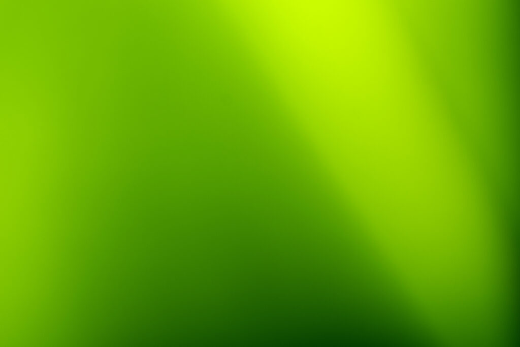 Vibrant Green Gradient Wallpaper – Smooth Blurred Background