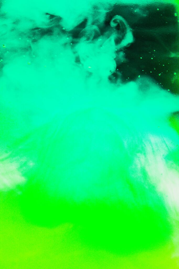 Vibrant Abstract Green Smoke Wallpaper - High-Resolution Background