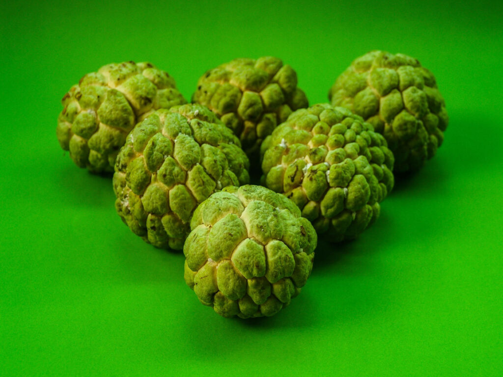 Vibrant Green Sugar Apples Wallpaper - Fresh Textured Background