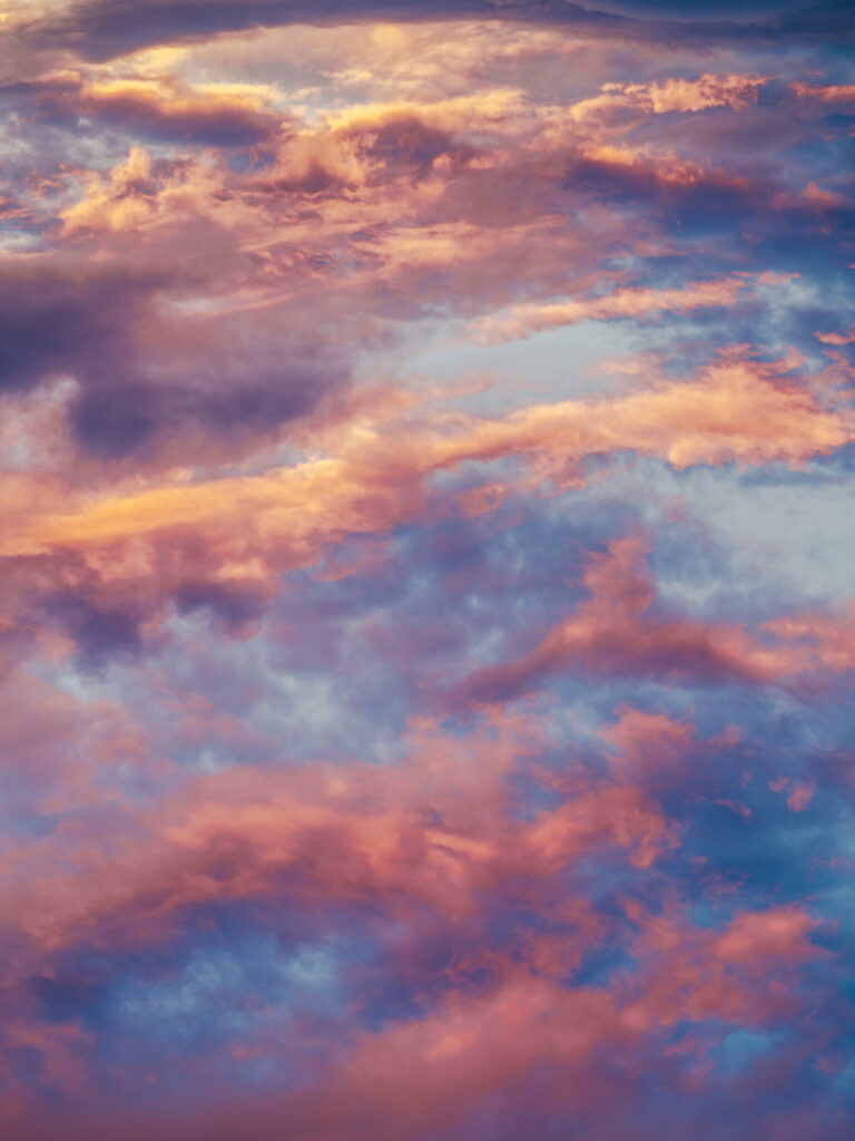 Vibrant HD Phone Wallpaper: Stunning Pink, Orange & Blue Sky Background