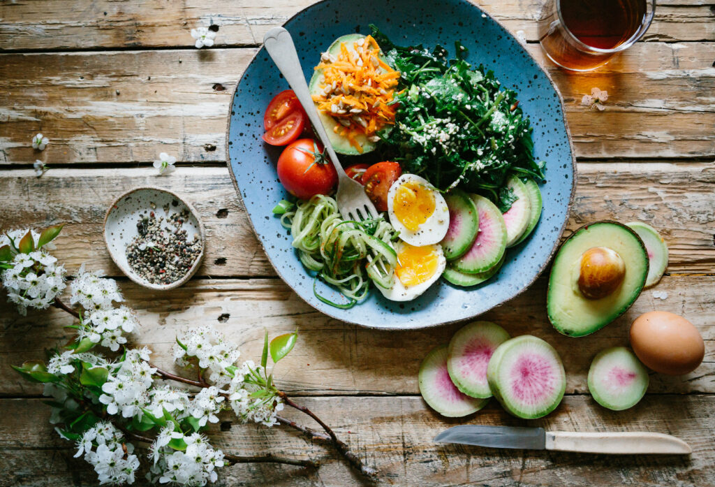 Vibrant Healthy Food Wallpaper: Fresh Greens & Avocado Artistry