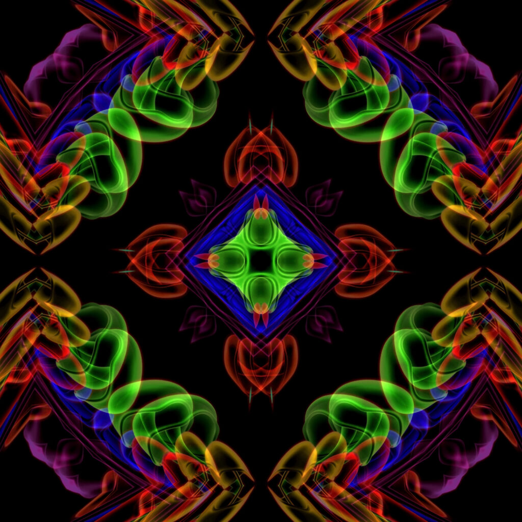 Mesmerizing Fractal Wallpaper: Kaleidoscopic Design on Black Background