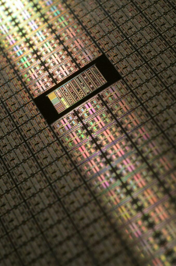 Vibrant Circuit Board Wallpaper: Macro View with Intricate Details