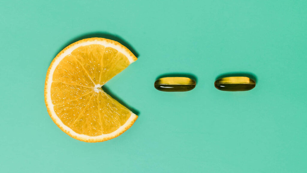 Minimalist Lemon Slice Wallpaper on Solid Bright Background